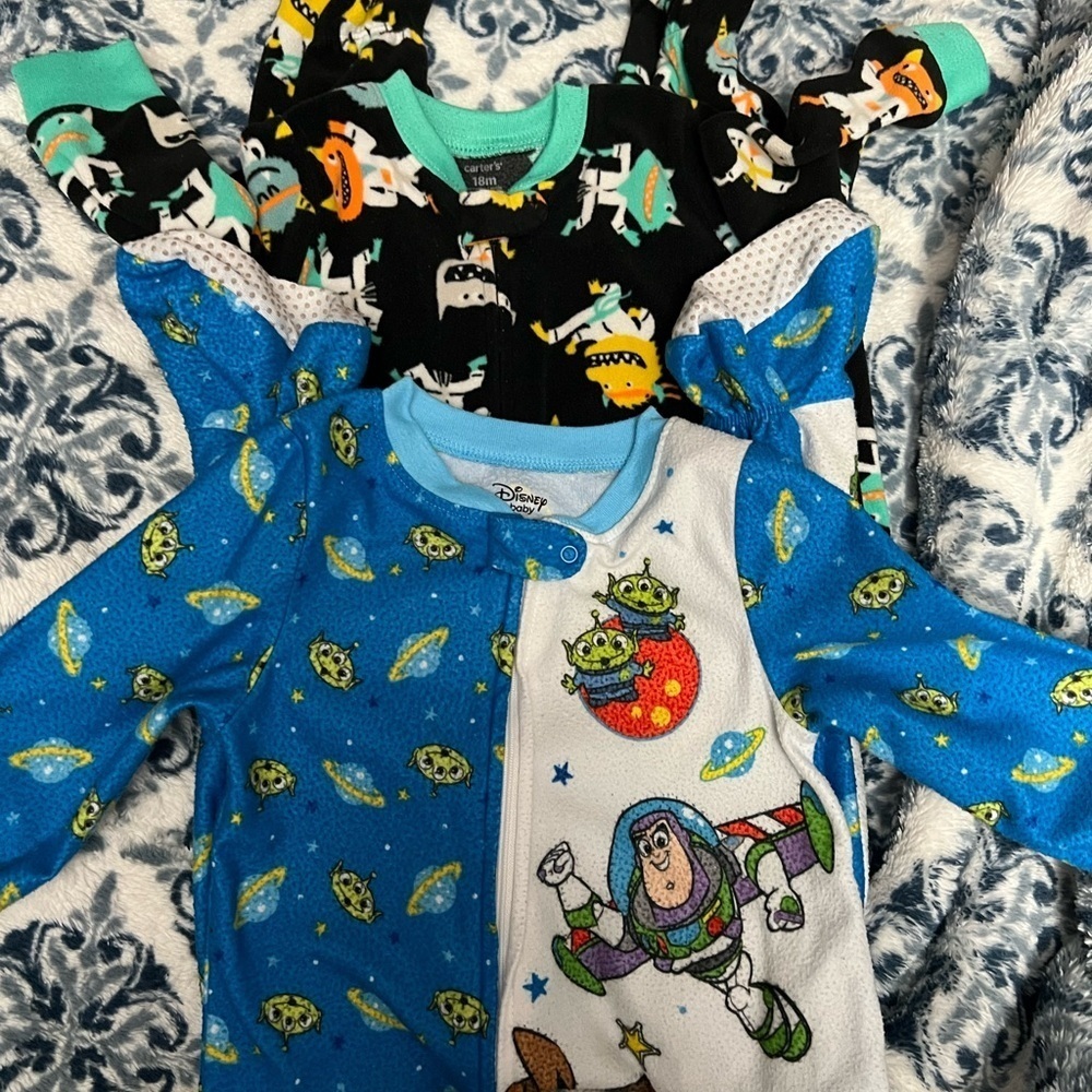 Disney Pixar Toy Story Pajama’s 18 month Baby Colorful Monsters 18 Footies pj’s - Picture 2 of 8